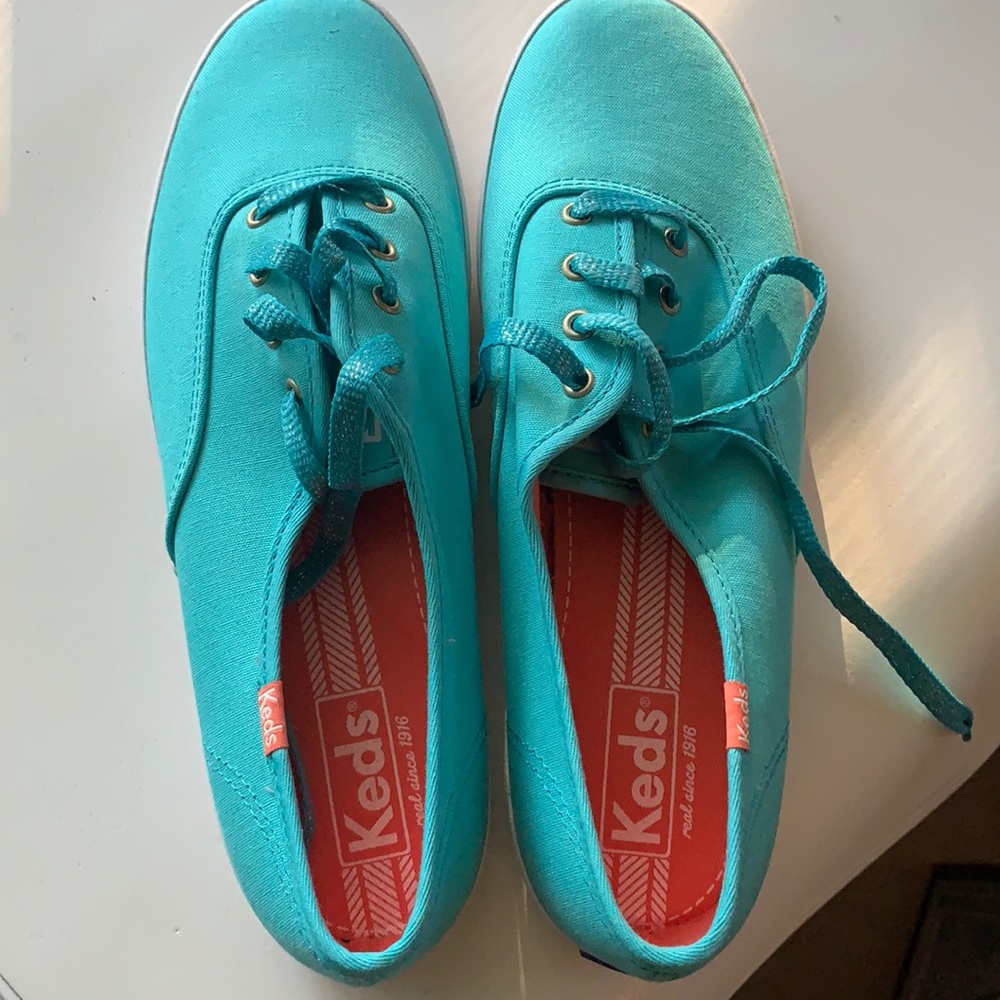 Teal Mint Keds with Silver fleck laces NWOT